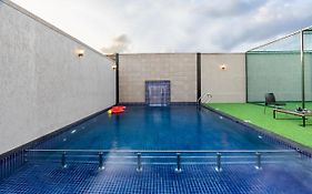 Austin Villa By Tropicana Stays